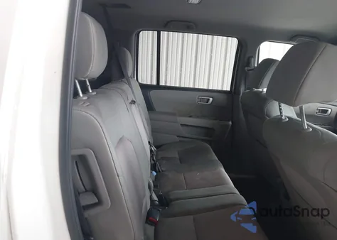 2013 Honda Pilot Ex z USA, uszkodzony, nr VIN 5FNYF4H4XDB067602